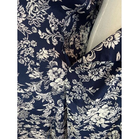 Vintage 1980s Floral Wrap Style Dress - Picture 7 of 9